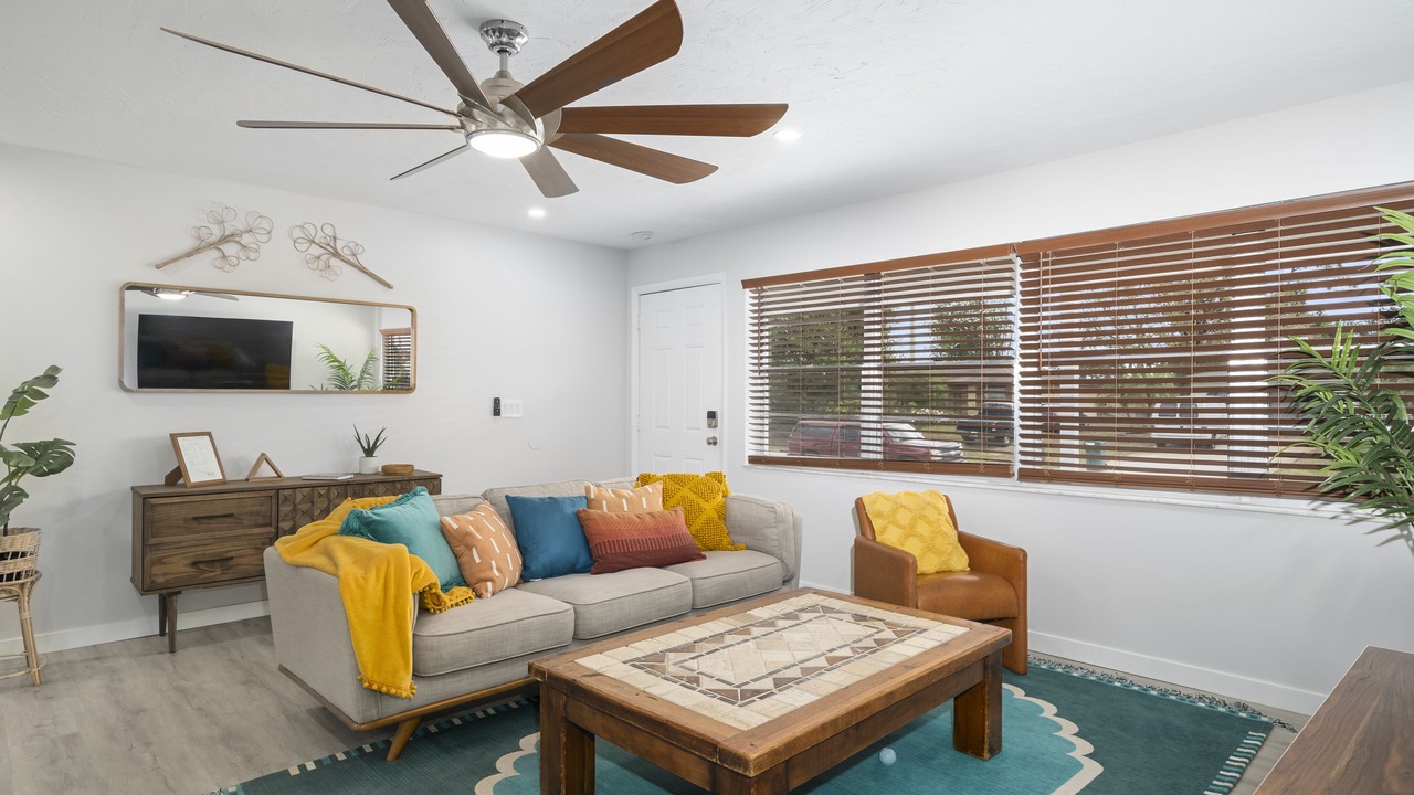Photo of Livingroom in Sebastian Highlands