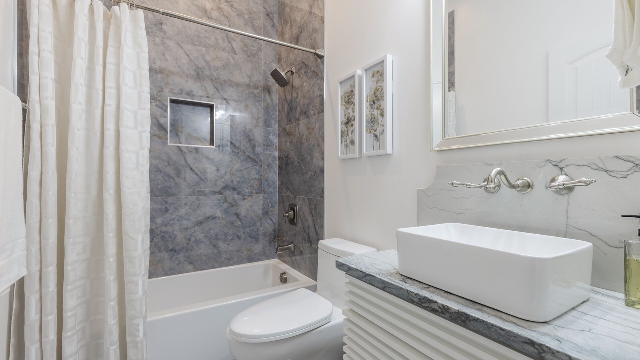 Photo of Bathroom in Mauldin