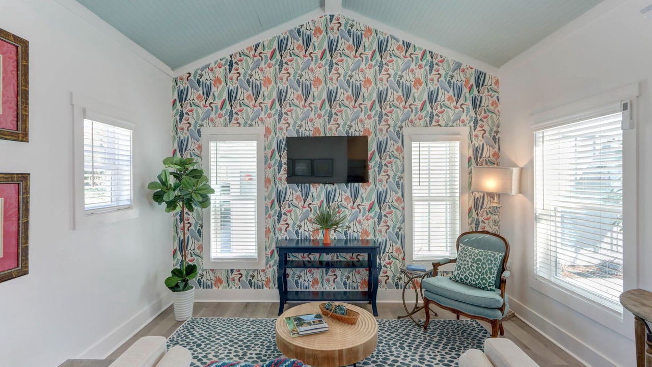 Photo of Livingroom in Thunderbolt