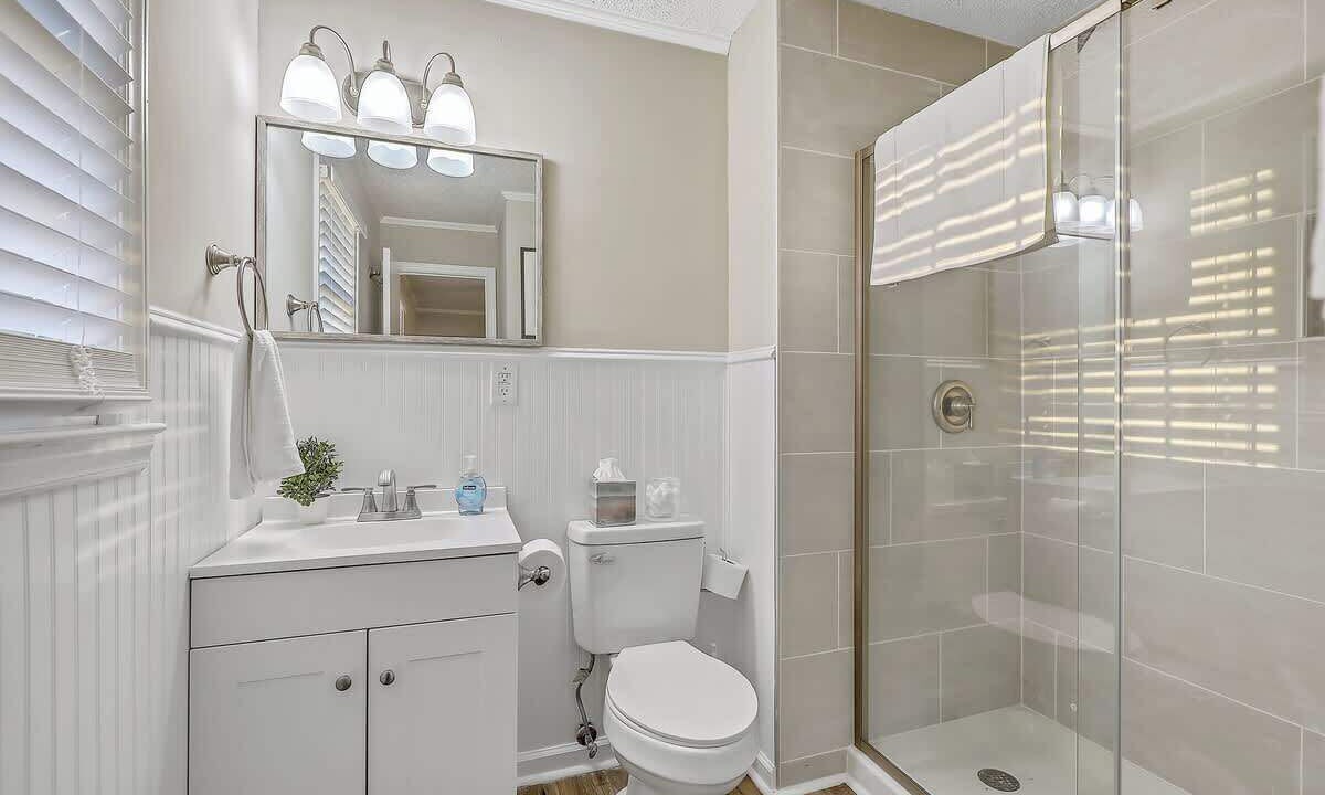 Photo of Bathroom in Summerville