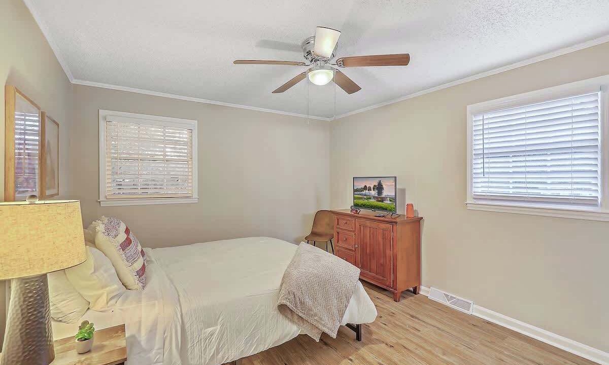 Photo of Bedroom in Summerville