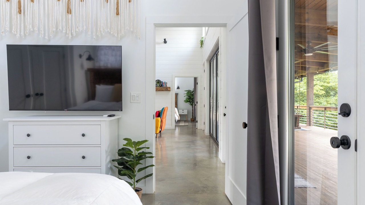 Photo of Bedroom in Cleveland