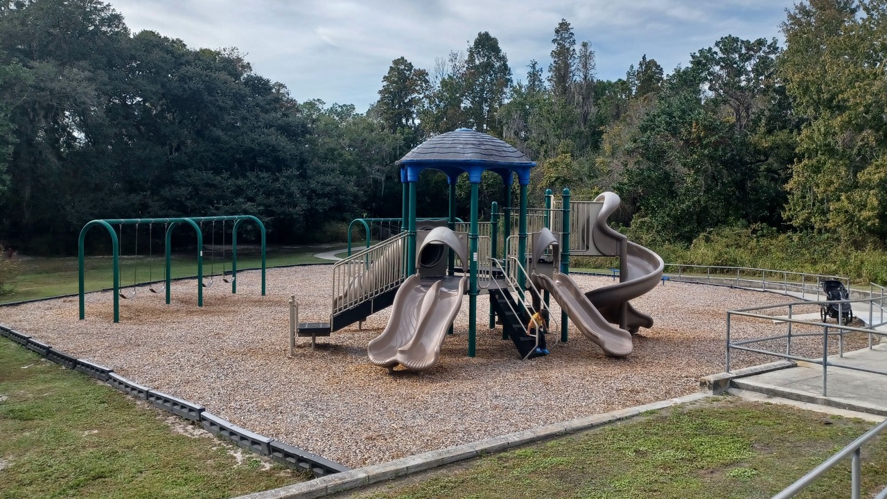 Photo of Others in Boyette Springs