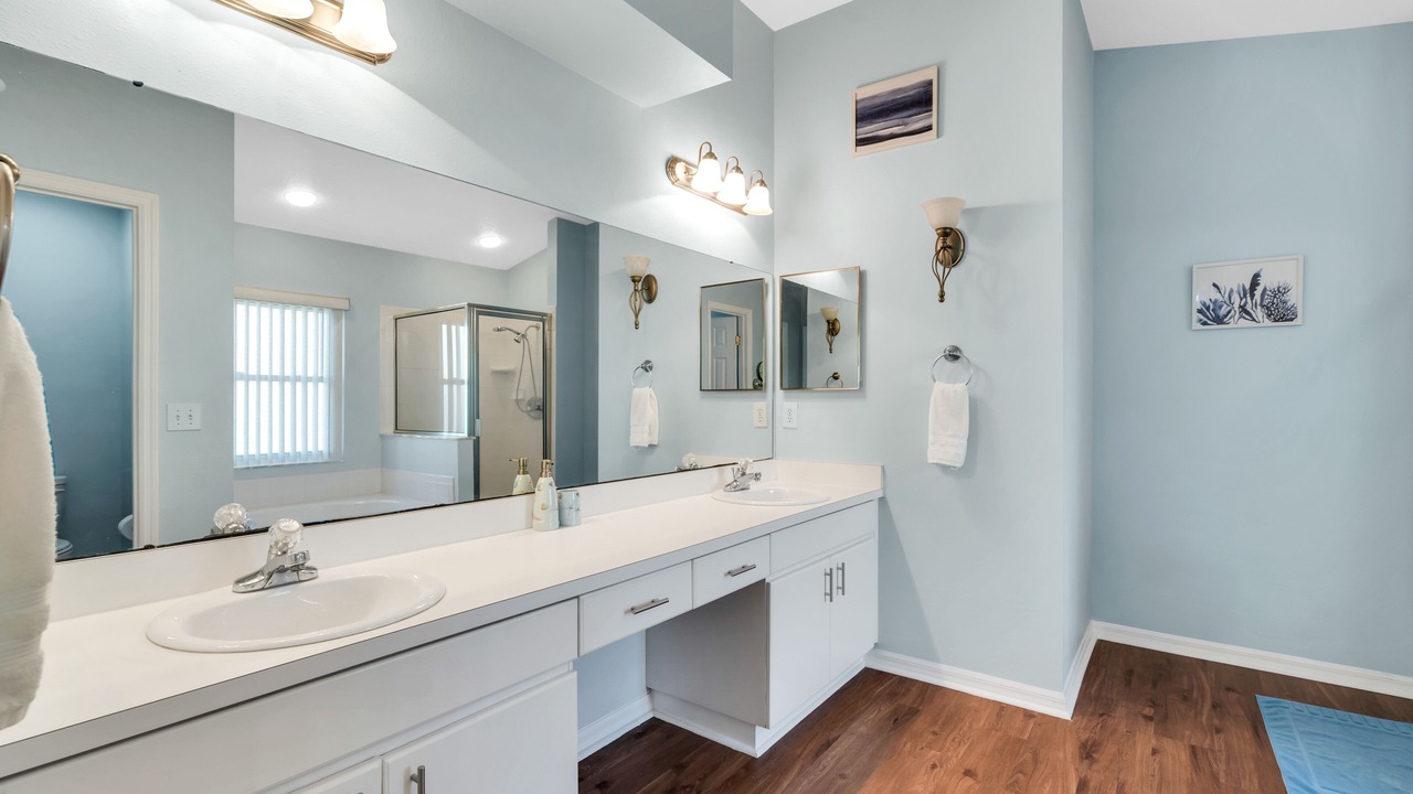 Photo of Bathroom in Boyette Springs