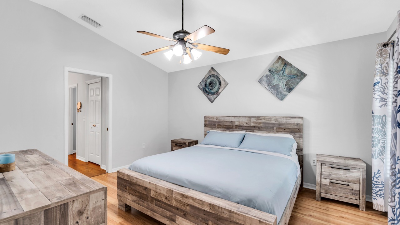Photo of Bedroom in Boyette Springs