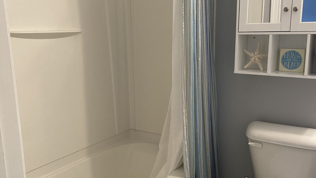 Photo of Bathroom in Kiskadee Parke
