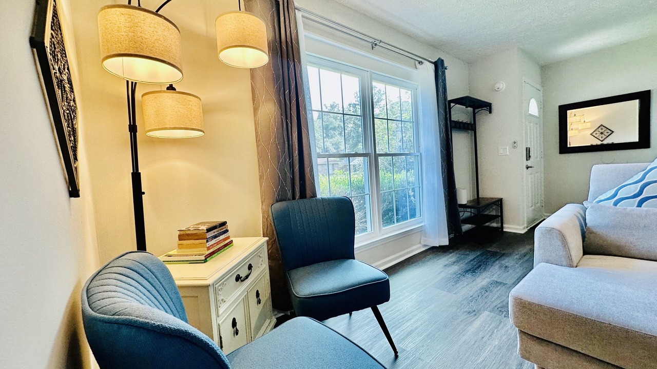 Photo of Livingroom in Richmond Hill