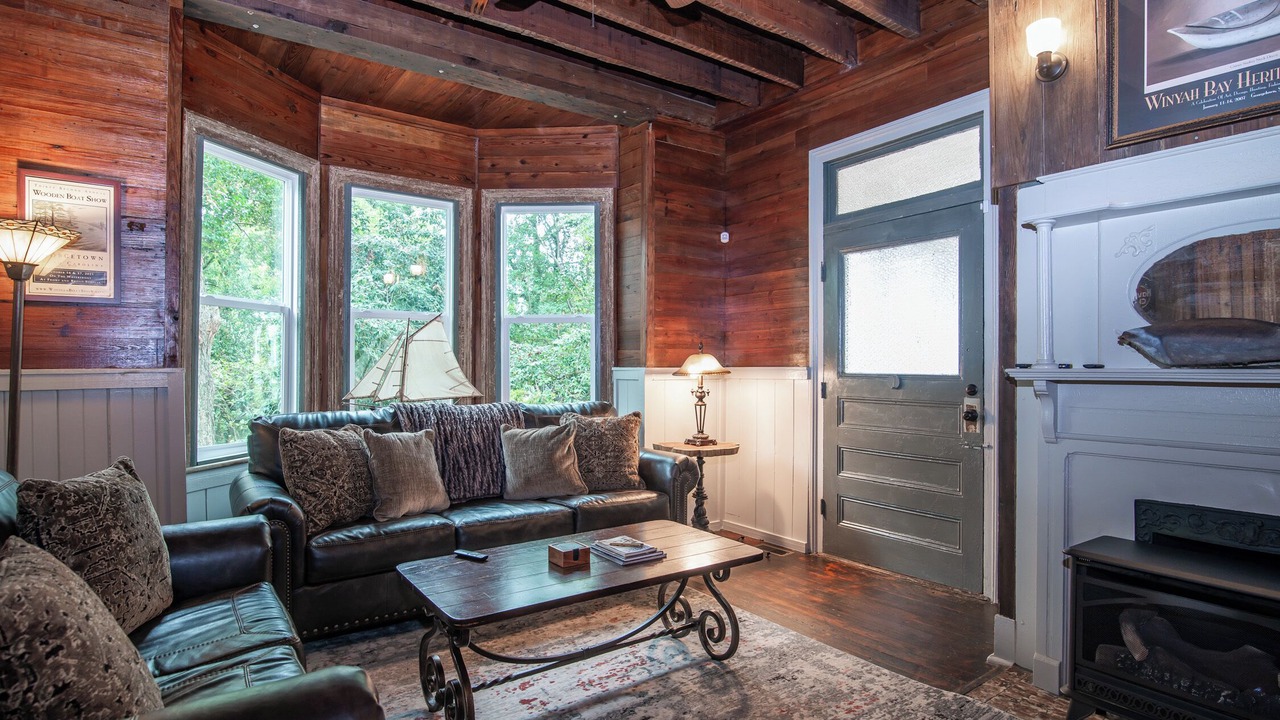 Photo of Livingroom in Georgetown