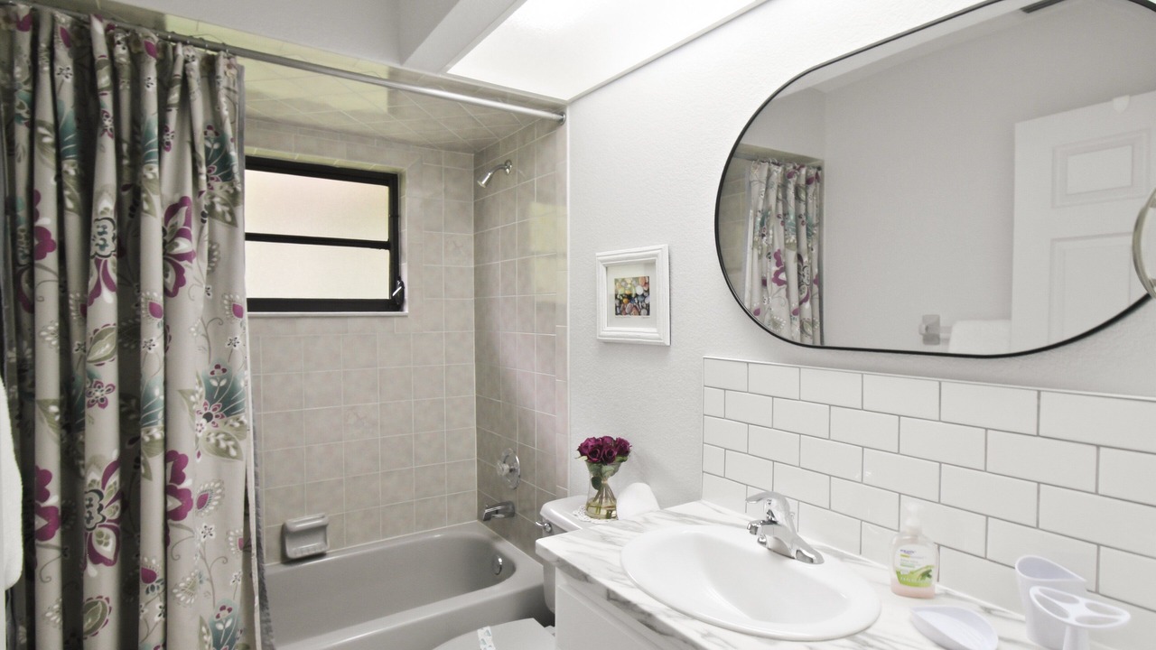 Photo of Bathroom in Port Charlotte