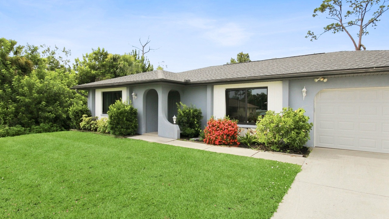 Photo of Outdoor in Port Charlotte