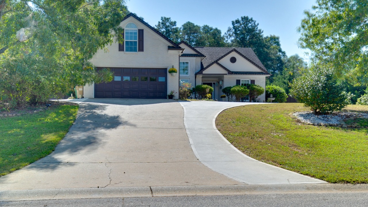 Photo of Others in Winder