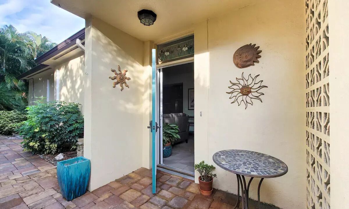 Photo of Patio Balcony in St. Petersburg