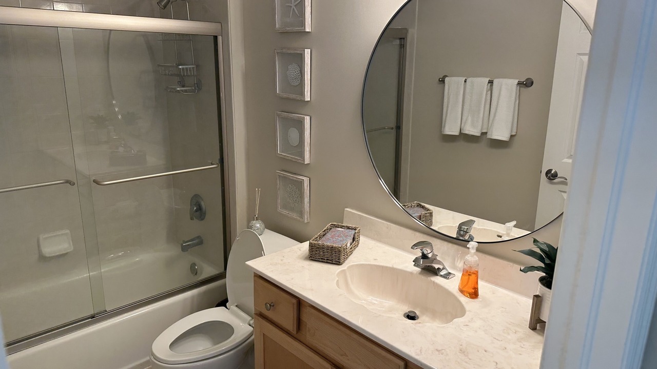 Photo of Bathroom in Calumet Reserve