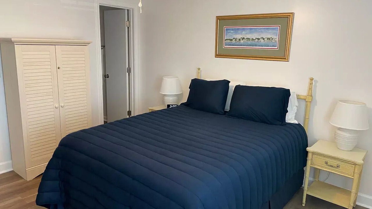 Photo of Bedroom in Morehead City