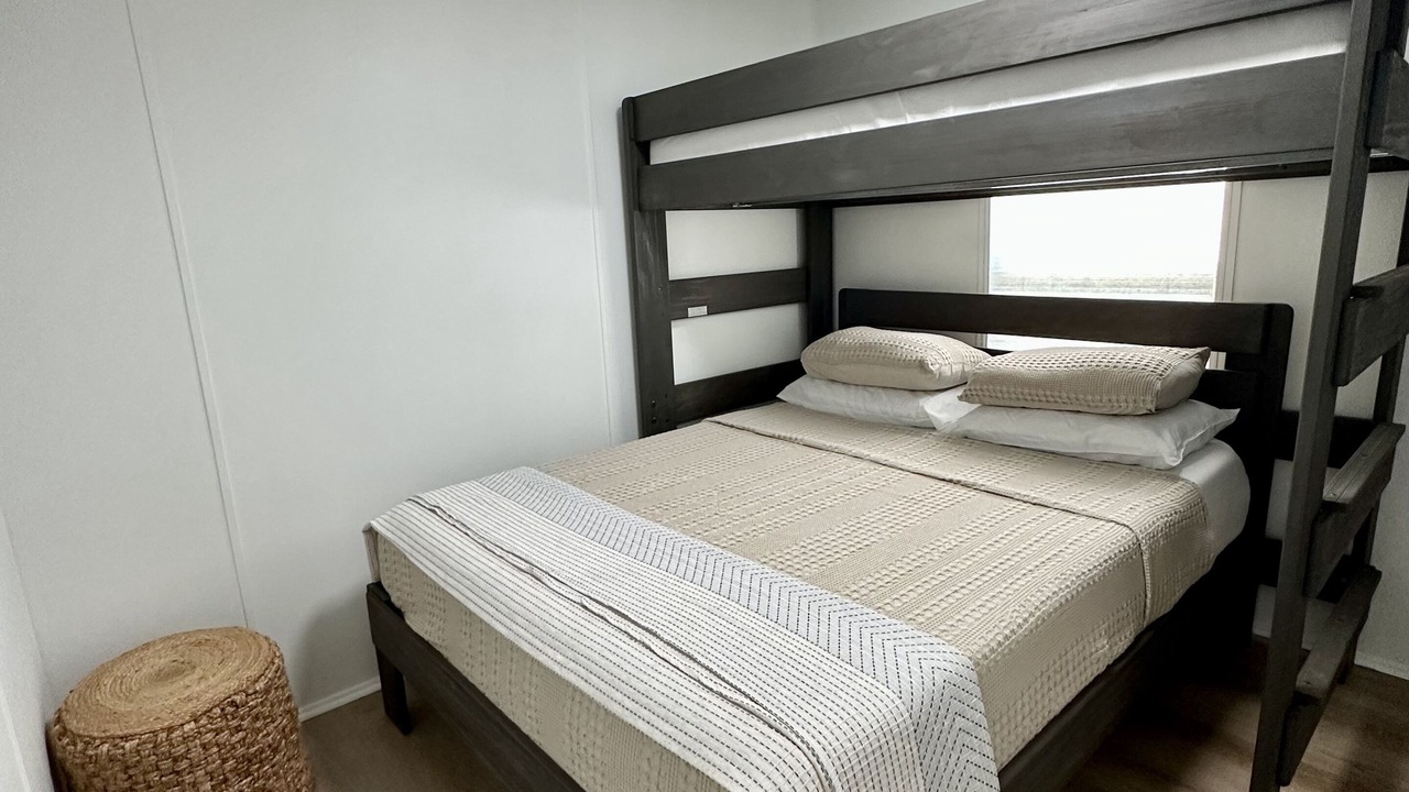 Photo of Bedroom in Goodland