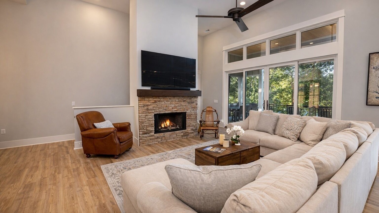 Photo of Livingroom in Seneca