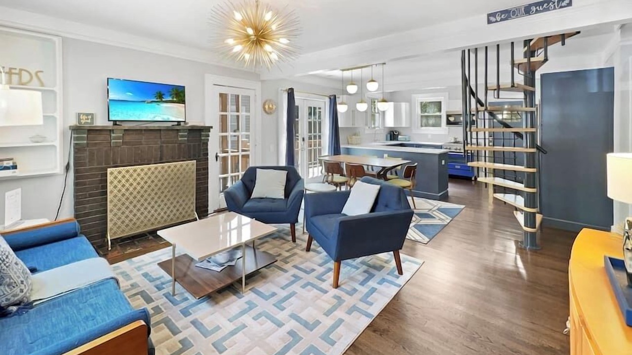 Photo of Livingroom in Riverland Terrace