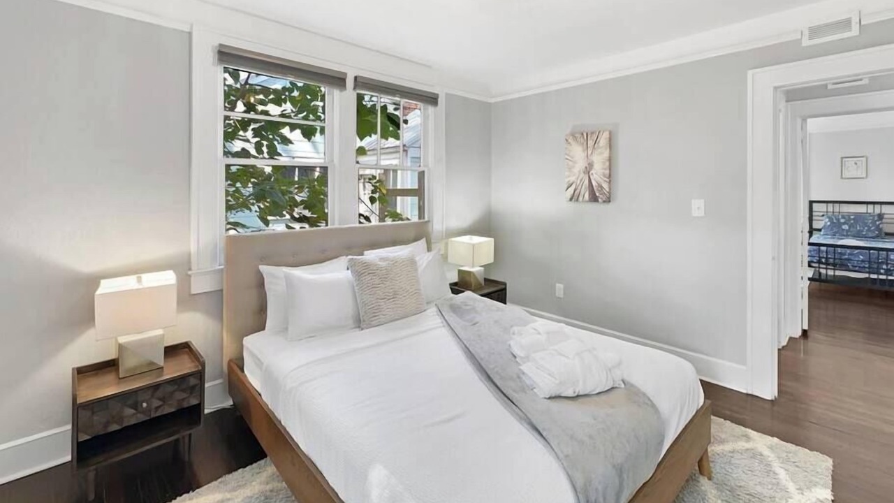 Photo of Bedroom in Riverland Terrace