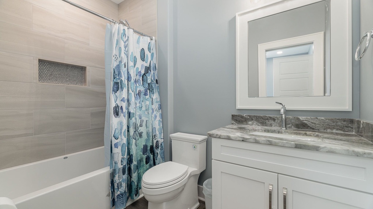 Photo of Bathroom in Inlet Harbour