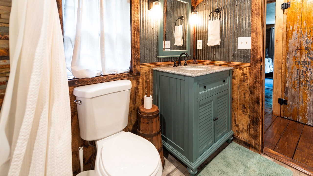 Photo of Bathroom in Gumlog