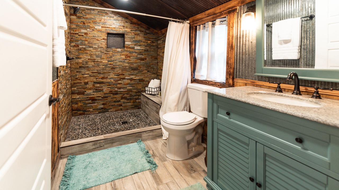 Photo of Bathroom in Gumlog