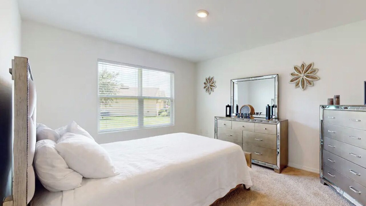 Photo of Bedroom in Meadow Woods