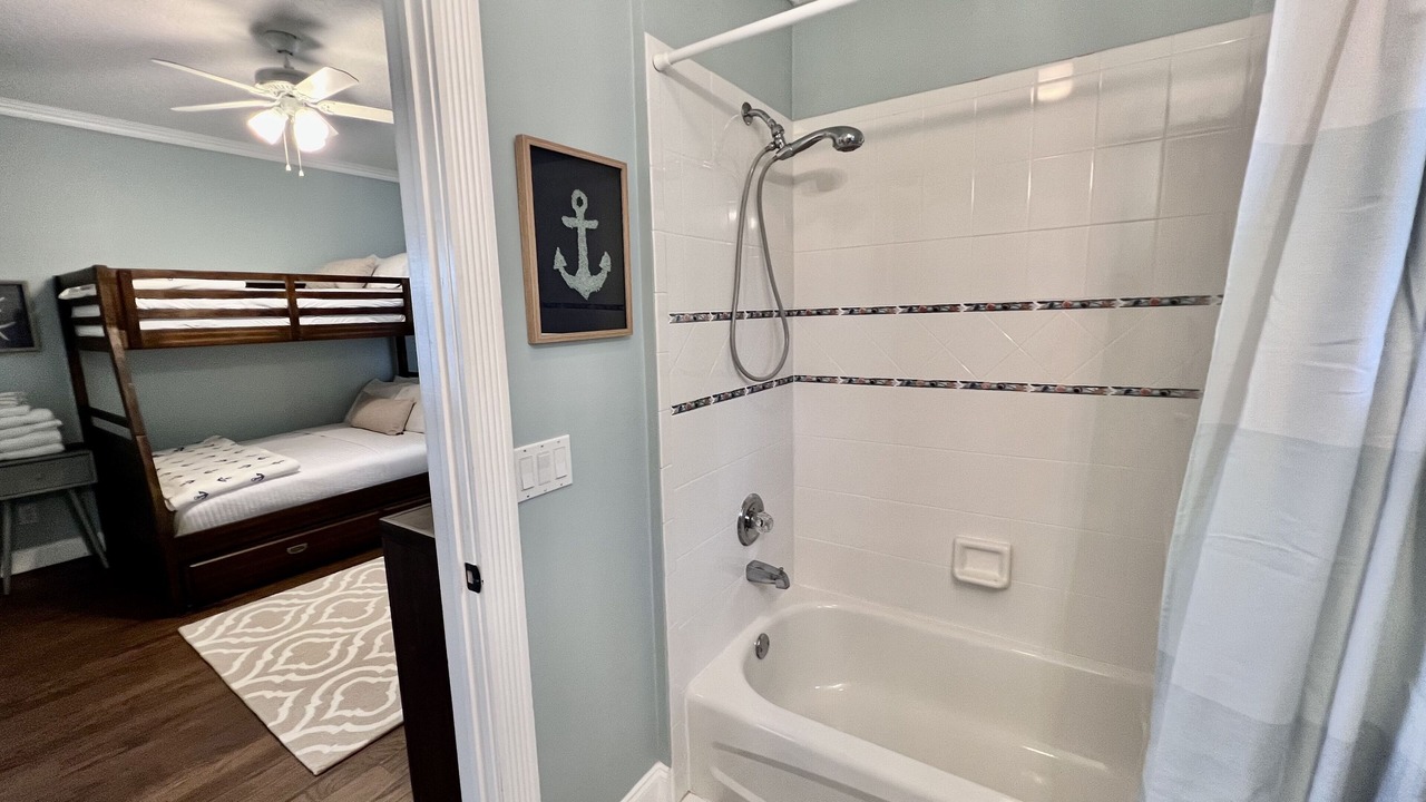 Photo of Bathroom in Jensen Beach