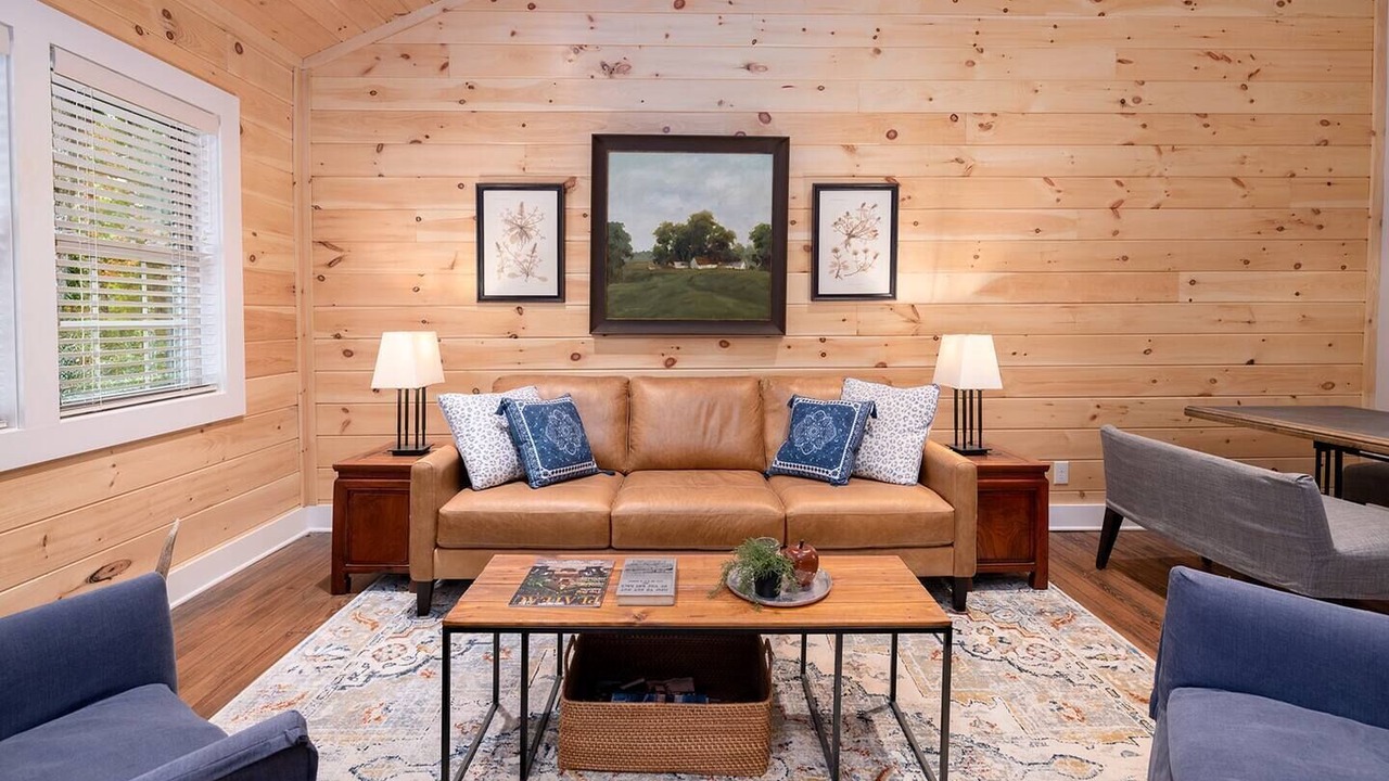 Photo of Livingroom in Mountain Rest