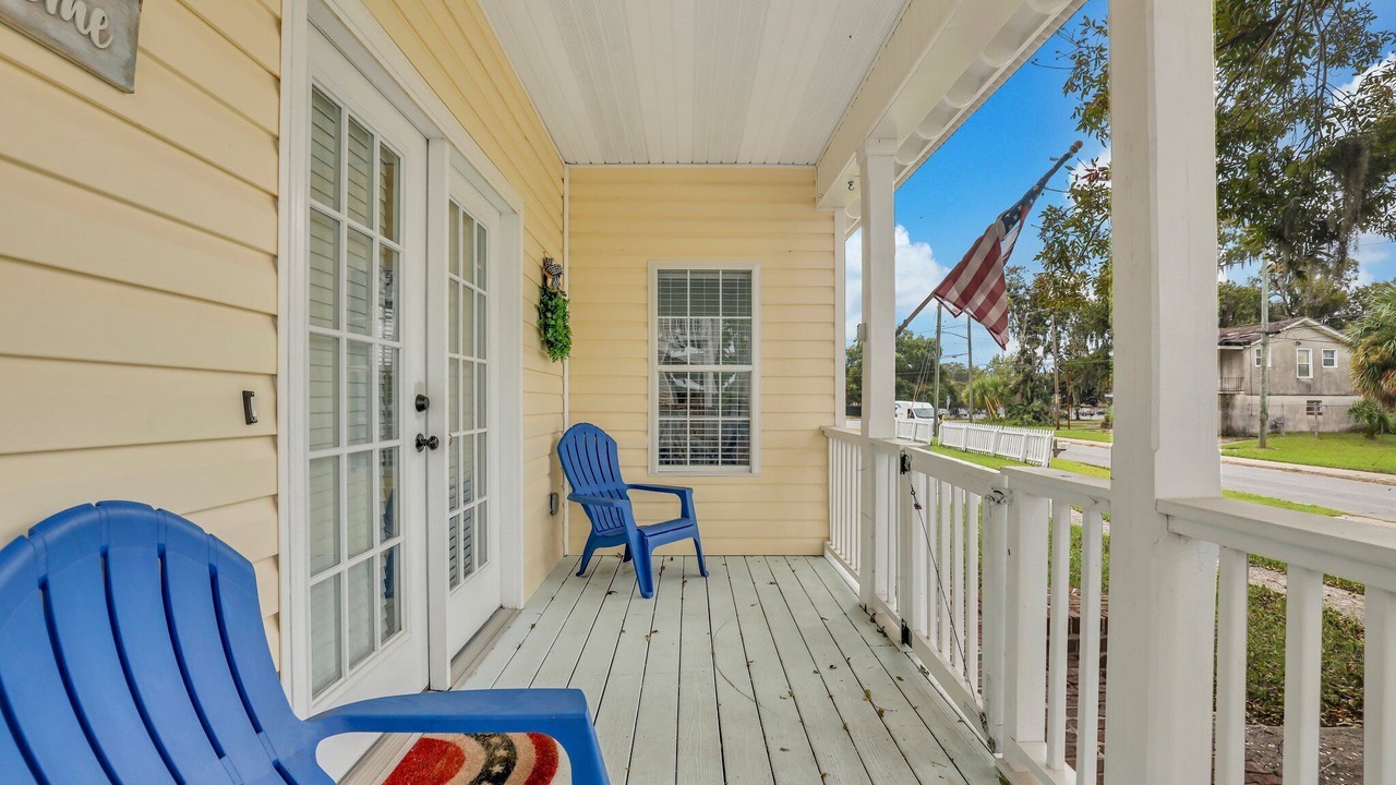 Photo of Patio Balcony in Thunderbolt