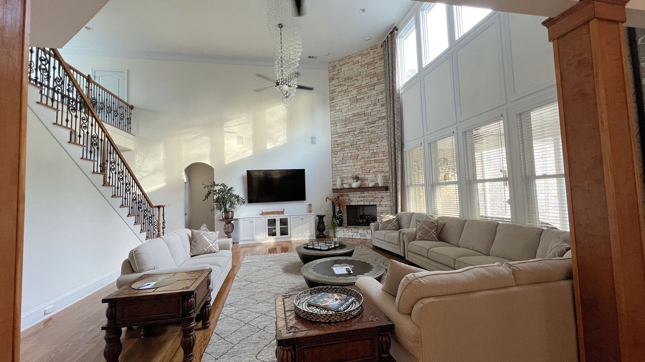 Photo of Livingroom in Evans