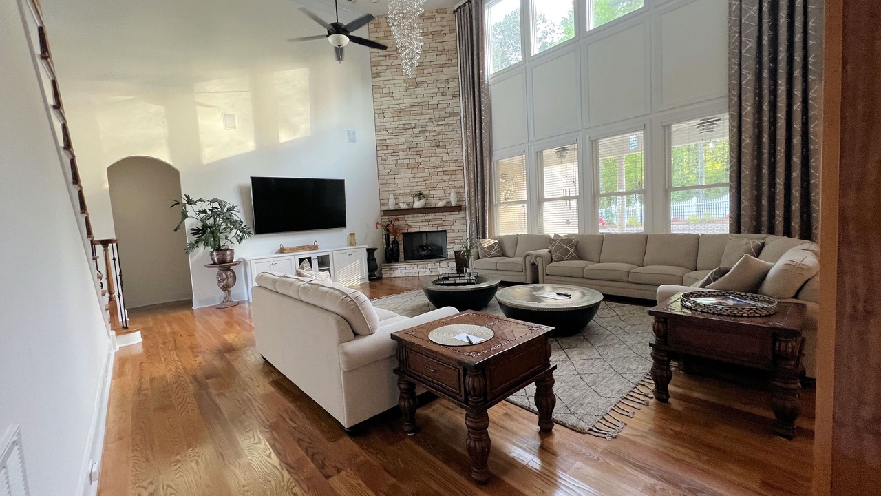 Photo of Livingroom in Evans
