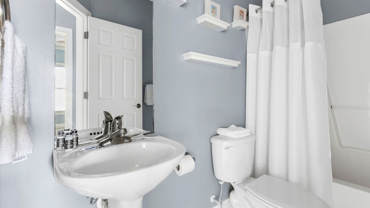 Photo of Bathroom in Lake Carolina