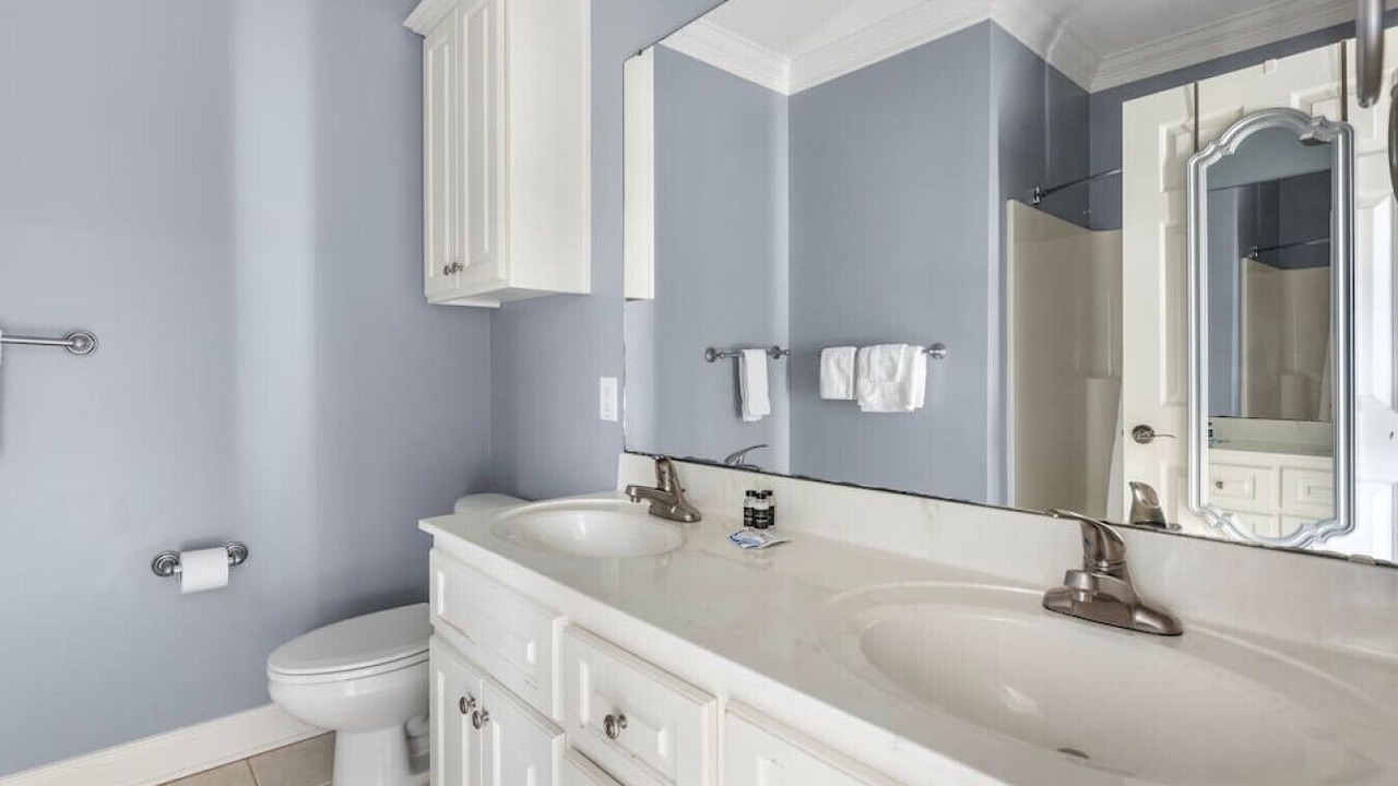 Photo of Bathroom in Lake Carolina
