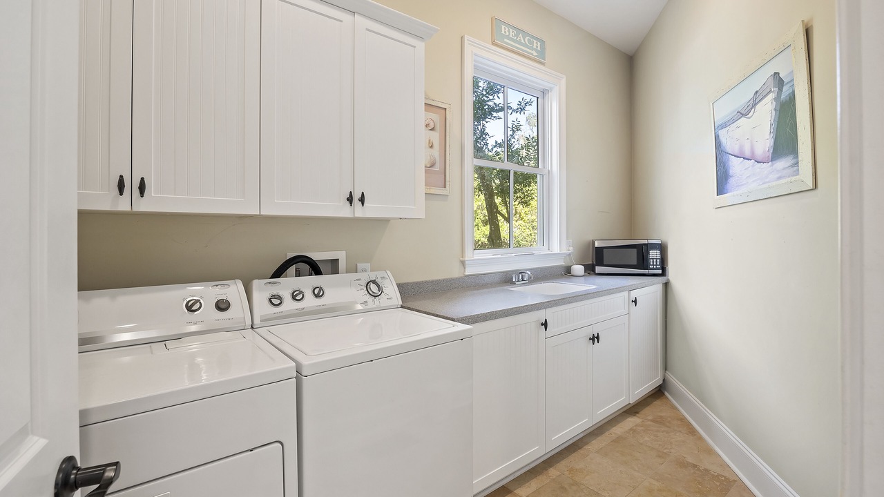 Photo of Bedroom in Seabrook Island