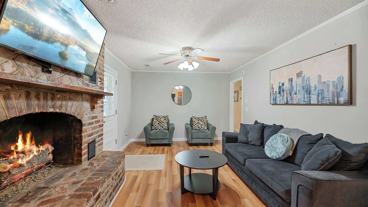 Photo of Livingroom in Ladson
