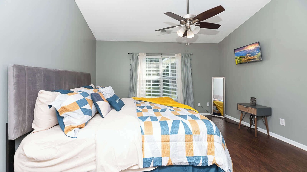 Photo of Bedroom in Goose Creek