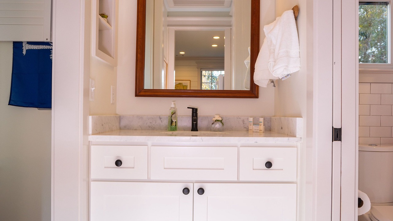 Photo of Bathroom in Northwest Quadrant