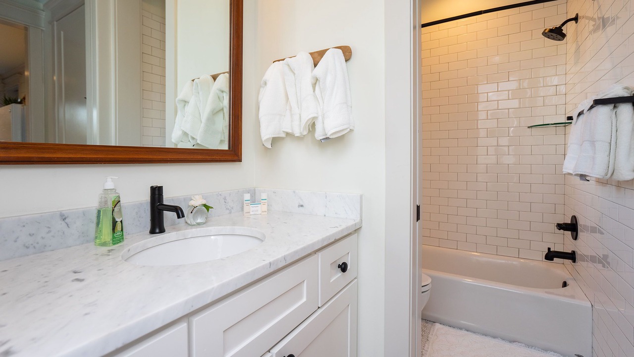 Photo of Bathroom in Northwest Quadrant