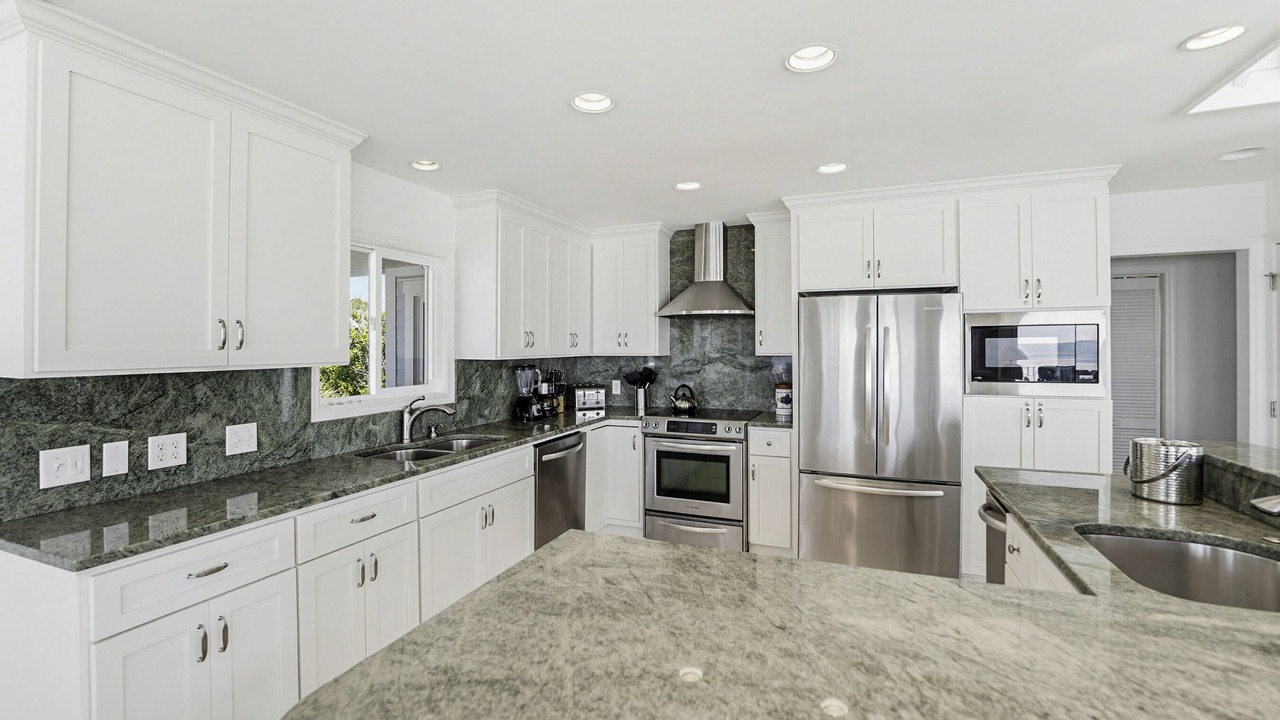 Photo of Kitchen in Saint Helena Island