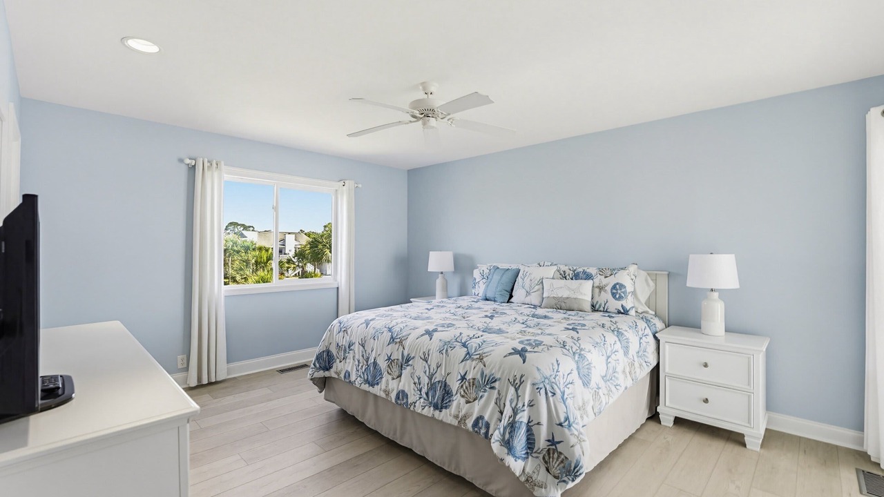 Photo of Bedroom in Saint Helena Island