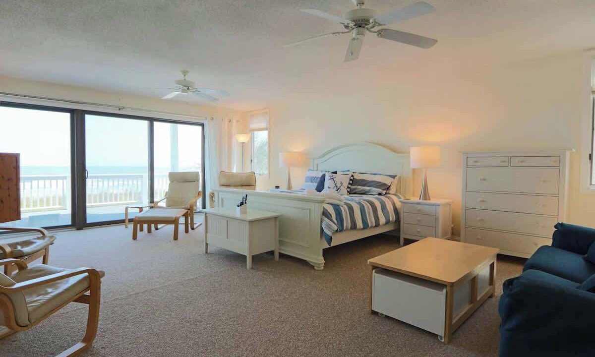 Photo of Bedroom in Saint Helena Island