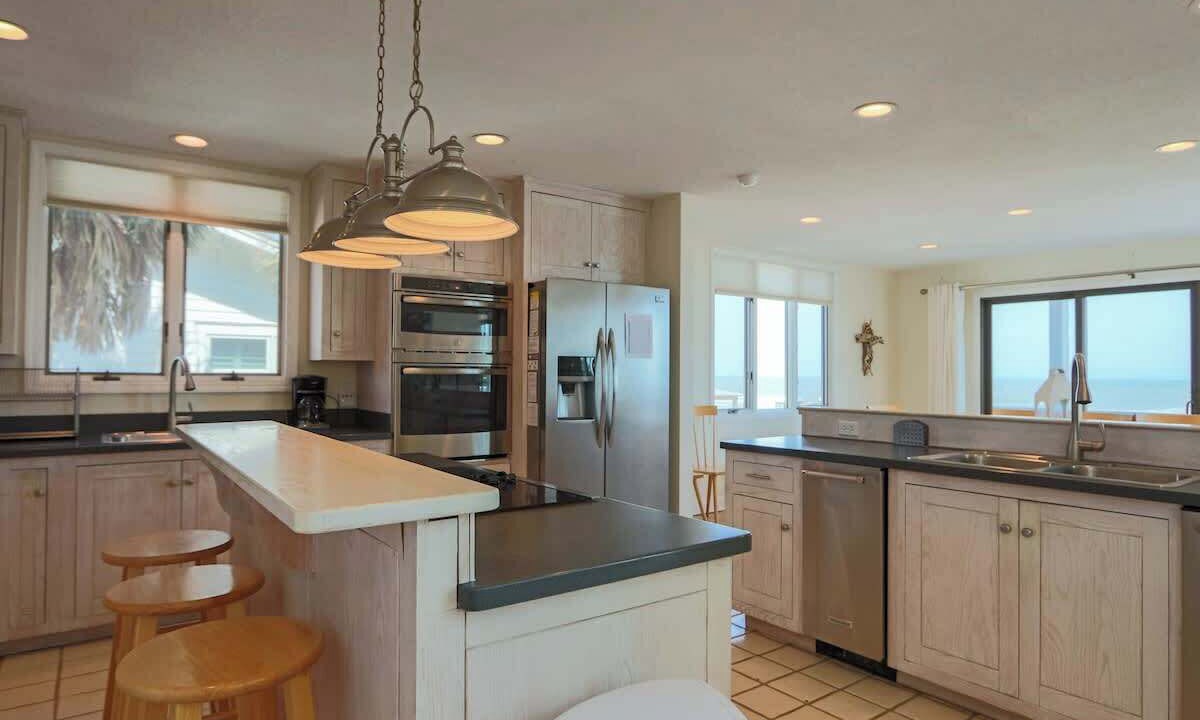 Photo of Kitchen in Saint Helena Island