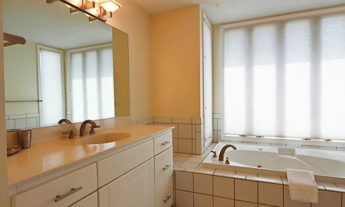 Photo of Bathroom in Saint Helena Island