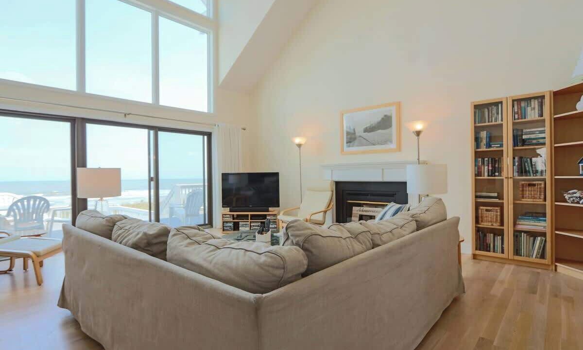 Photo of Livingroom in Saint Helena Island