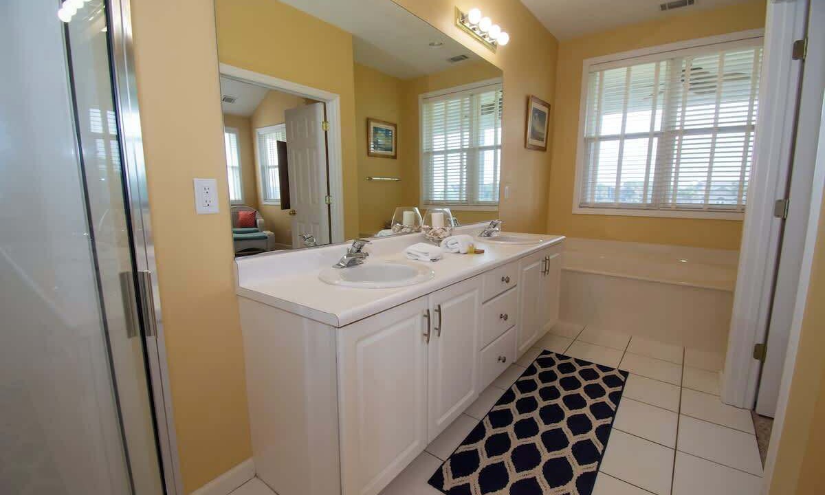 Photo of Bathroom in Saint Helena Island