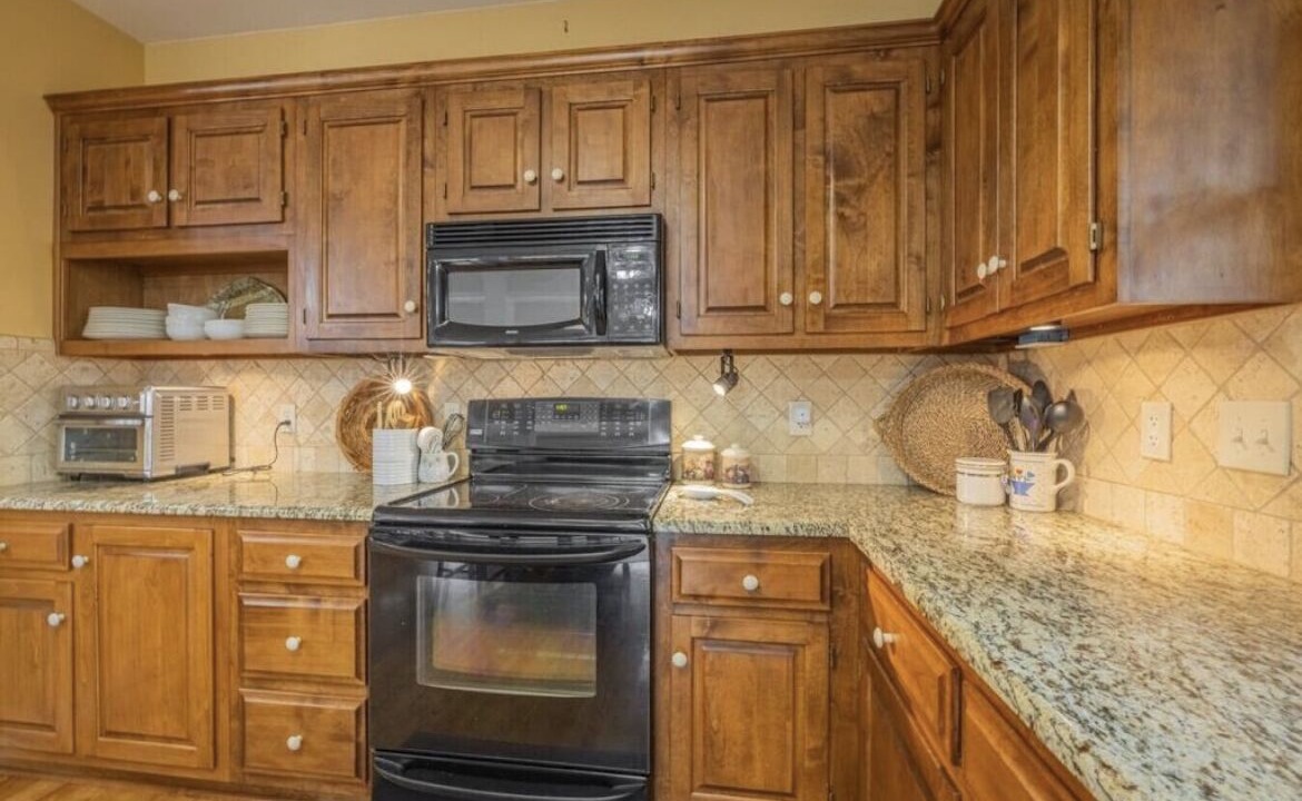 Photo of Kitchen in Reed Creek