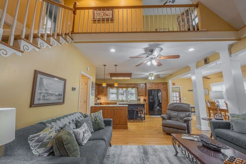 Photo of Bedroom in Reed Creek
