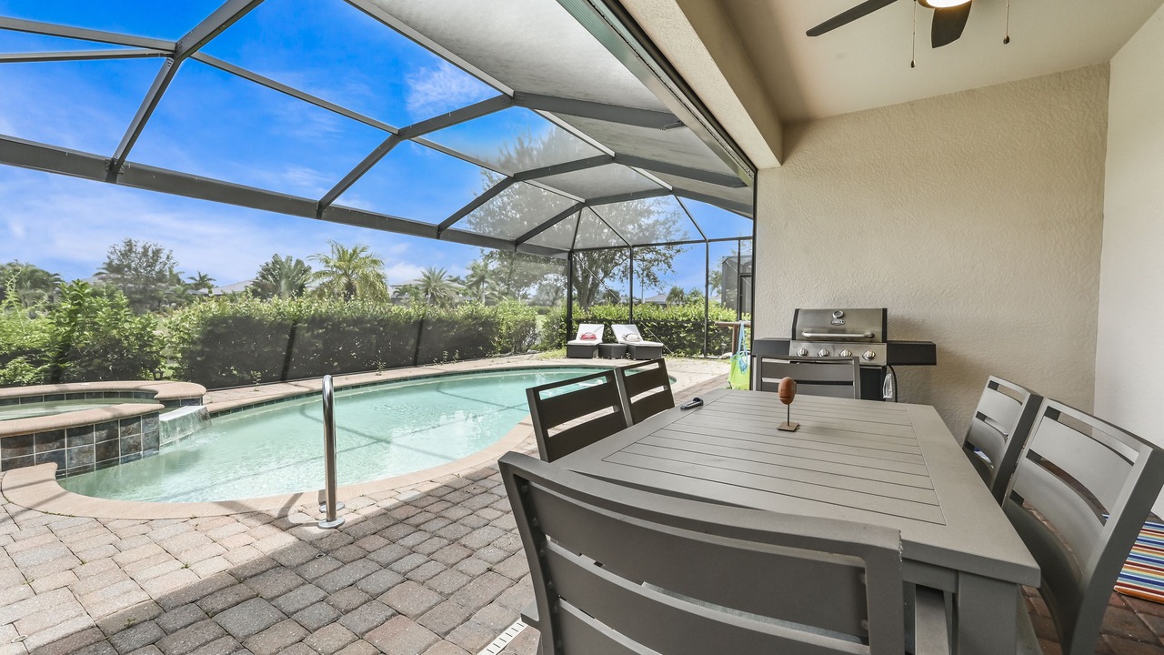 Photo of Outdoor in Naples