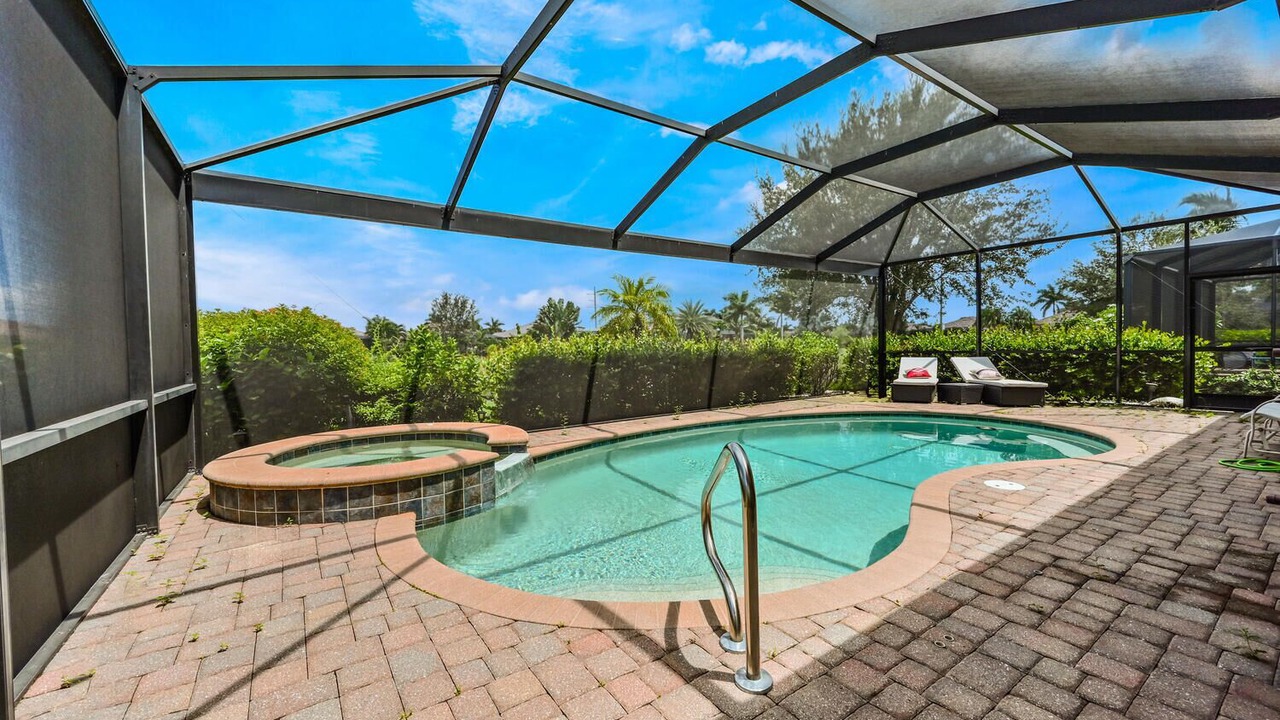 Photo of Outdoor in Naples