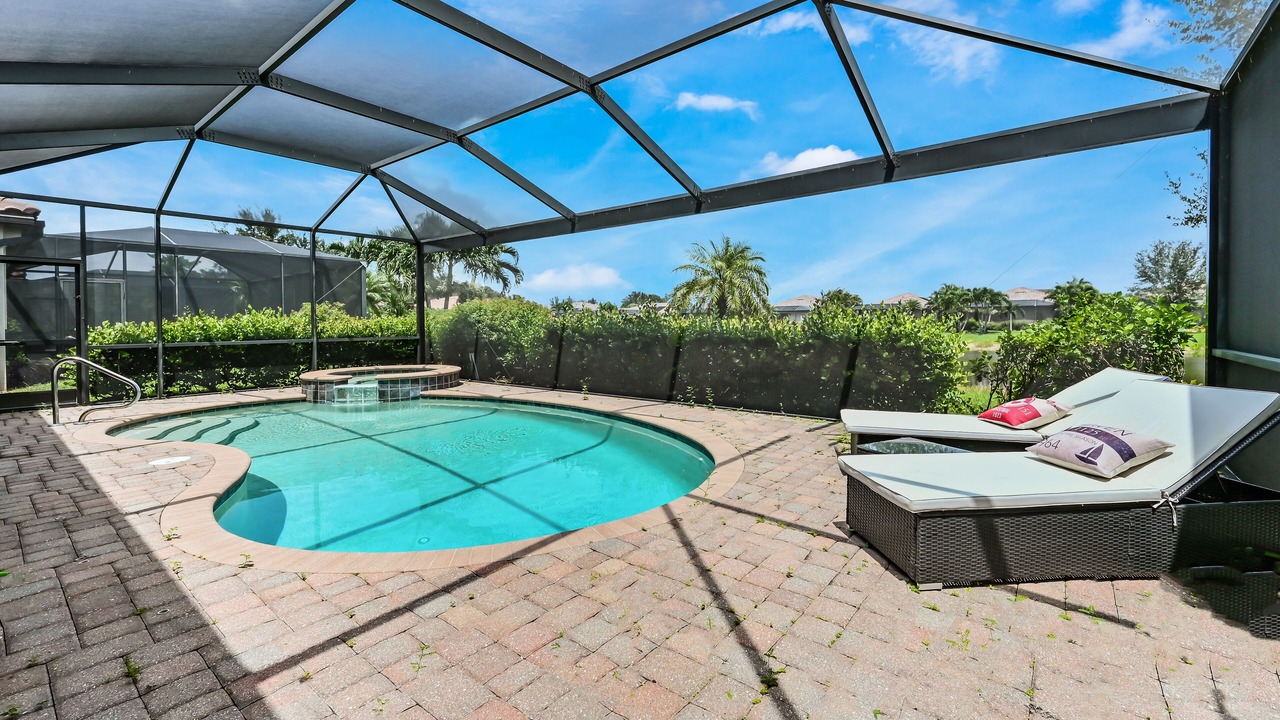 Photo of Outdoor in Naples